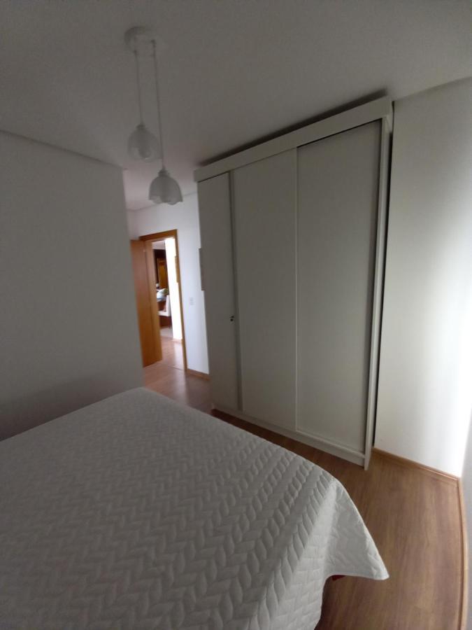 Gramado - Apartamento Aconchegante Com Lareira E Churrasqueira Ngoại thất bức ảnh